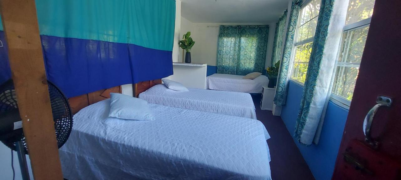 Hostal Don Quijote Llano Grande ภายนอก รูปภาพ